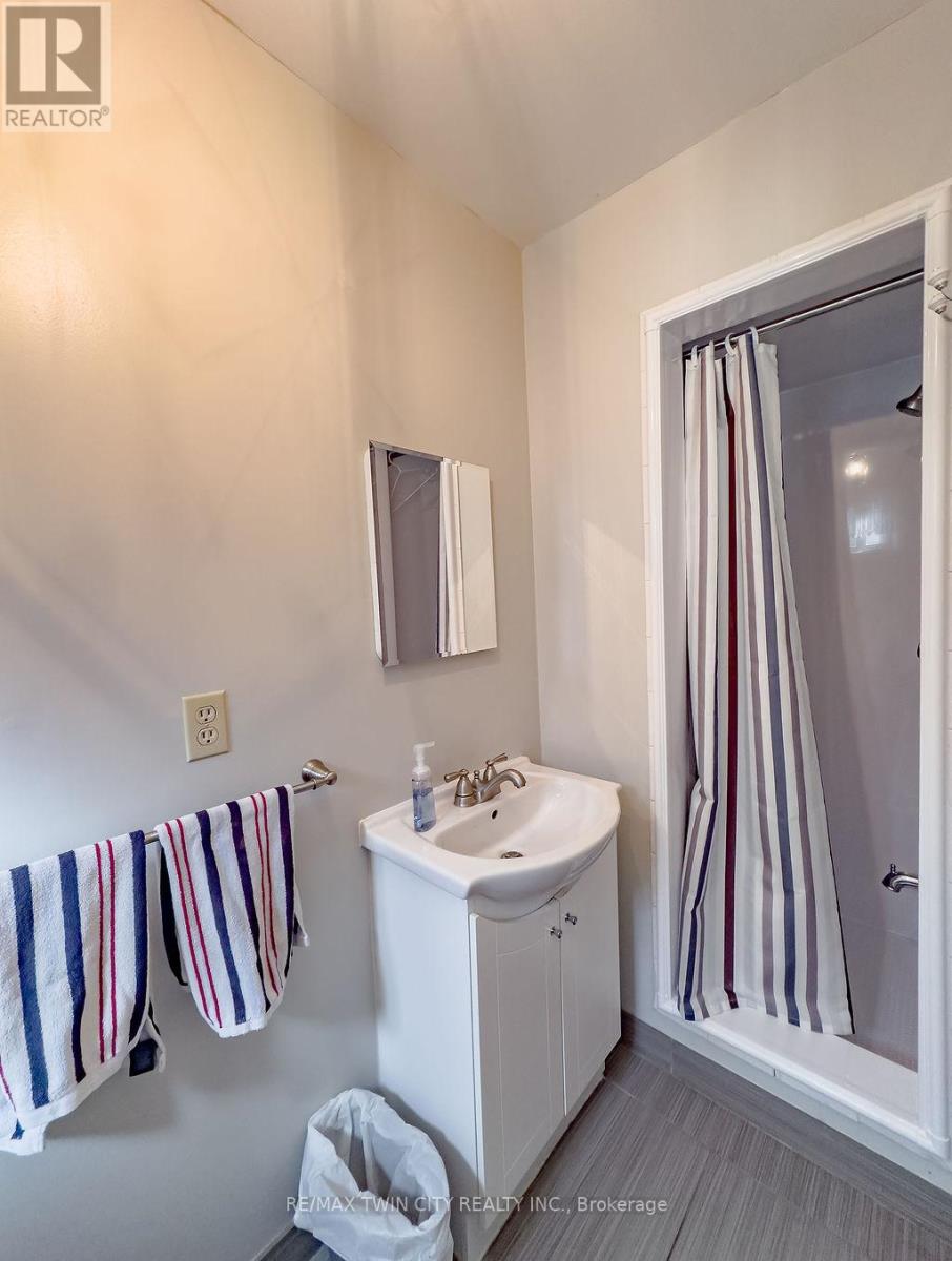 20 Manorcrest Street, Brampton, Ontario  L6S 2X1 - Photo 32 - W12885846