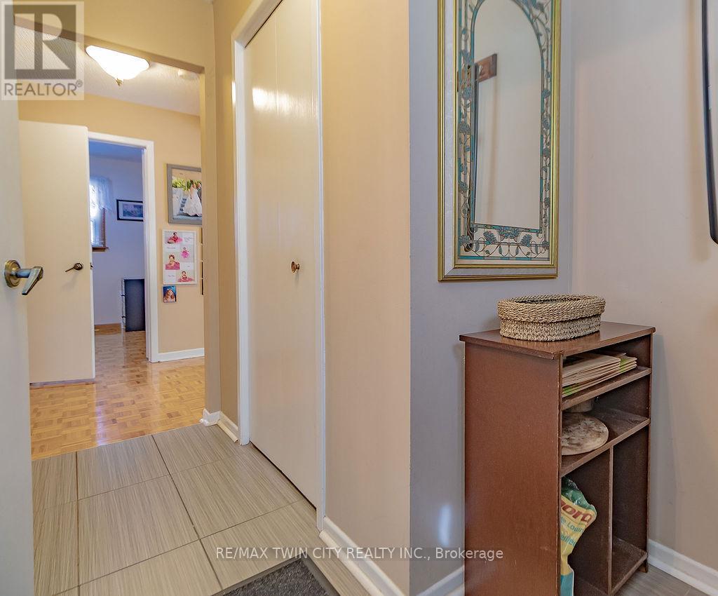 20 Manorcrest Street, Brampton, Ontario  L6S 2X1 - Photo 35 - W12885846