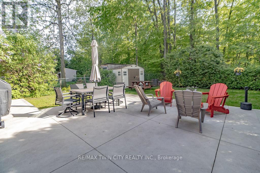 20 Manorcrest Street, Brampton, Ontario  L6S 2X1 - Photo 7 - W12885846