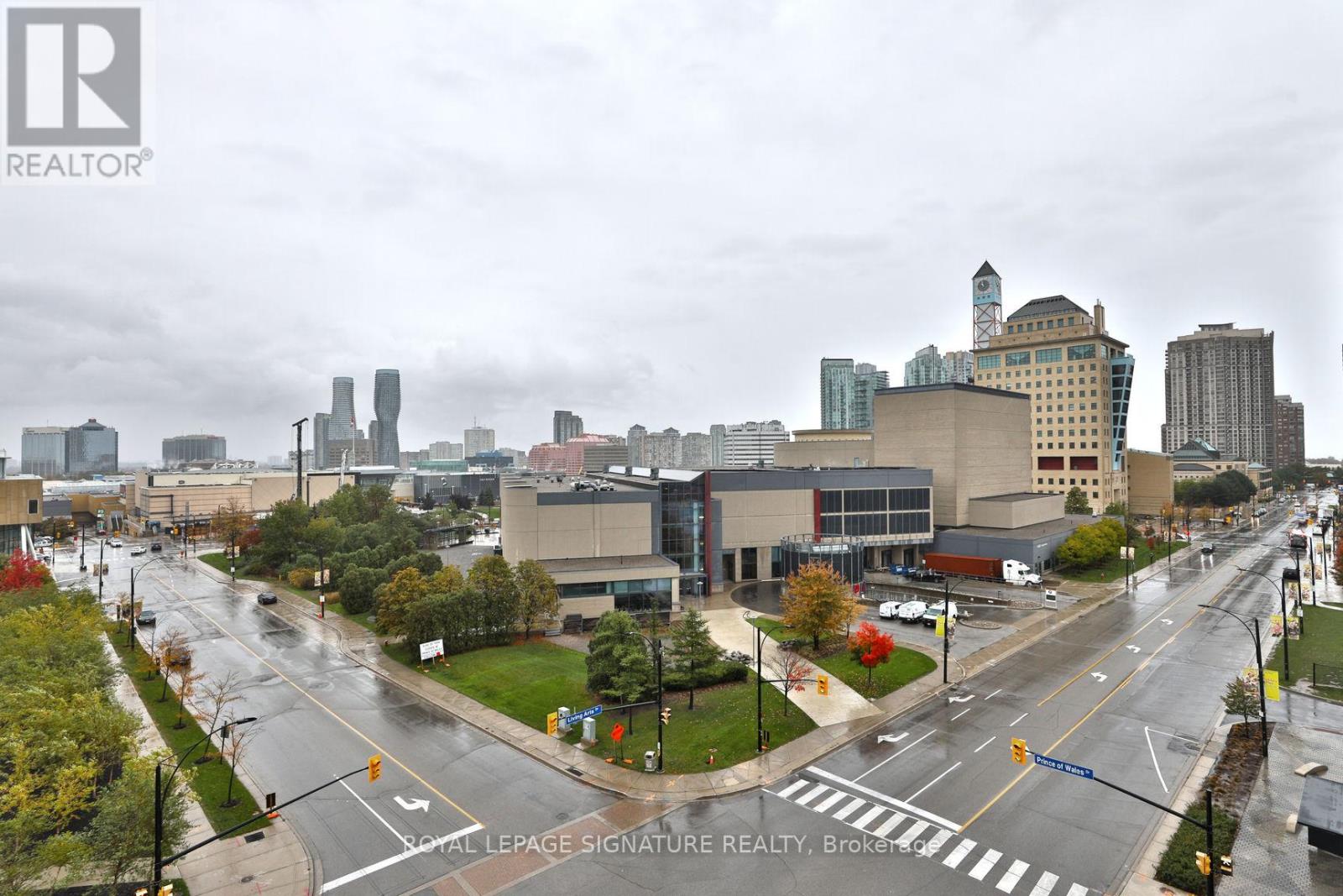 602 - 365 Prince Of Wales Drive, Mississauga (City Centre), Ontario  L5B 0G6 - Photo 21 - W12885848