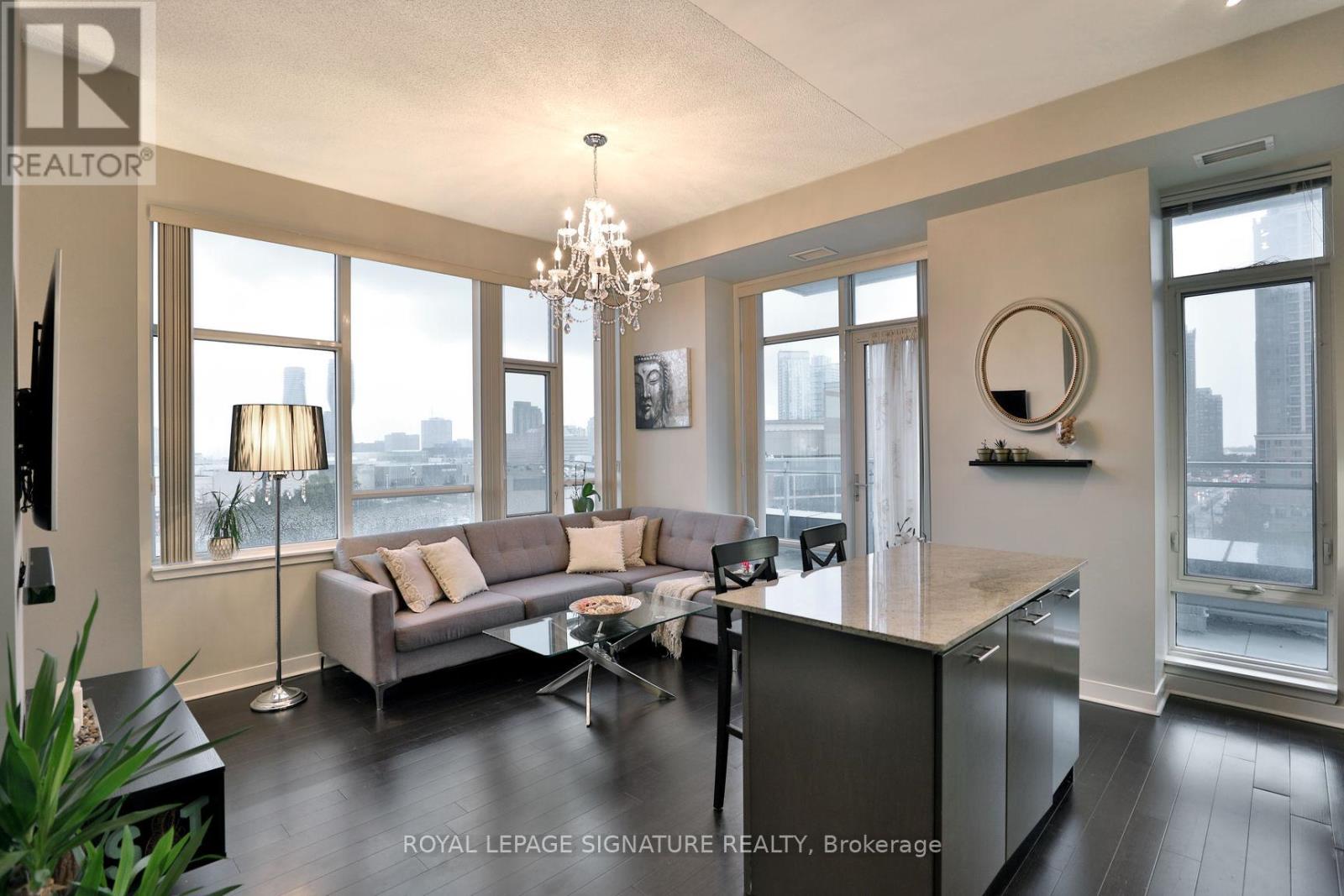 602 - 365 Prince Of Wales Drive, Mississauga (City Centre), Ontario  L5B 0G6 - Photo 8 - W12885848