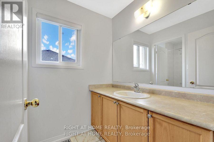 3 Silverbell Court, Brampton, Ontario  L7A 3V3 - Photo 34 - W12885854