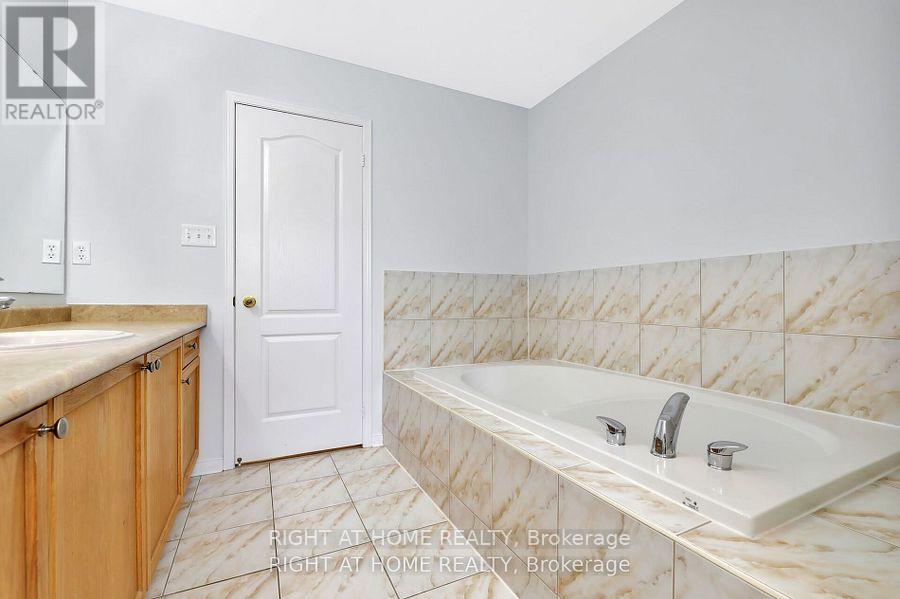 3 Silverbell Court, Brampton, Ontario  L7A 3V3 - Photo 35 - W12885854