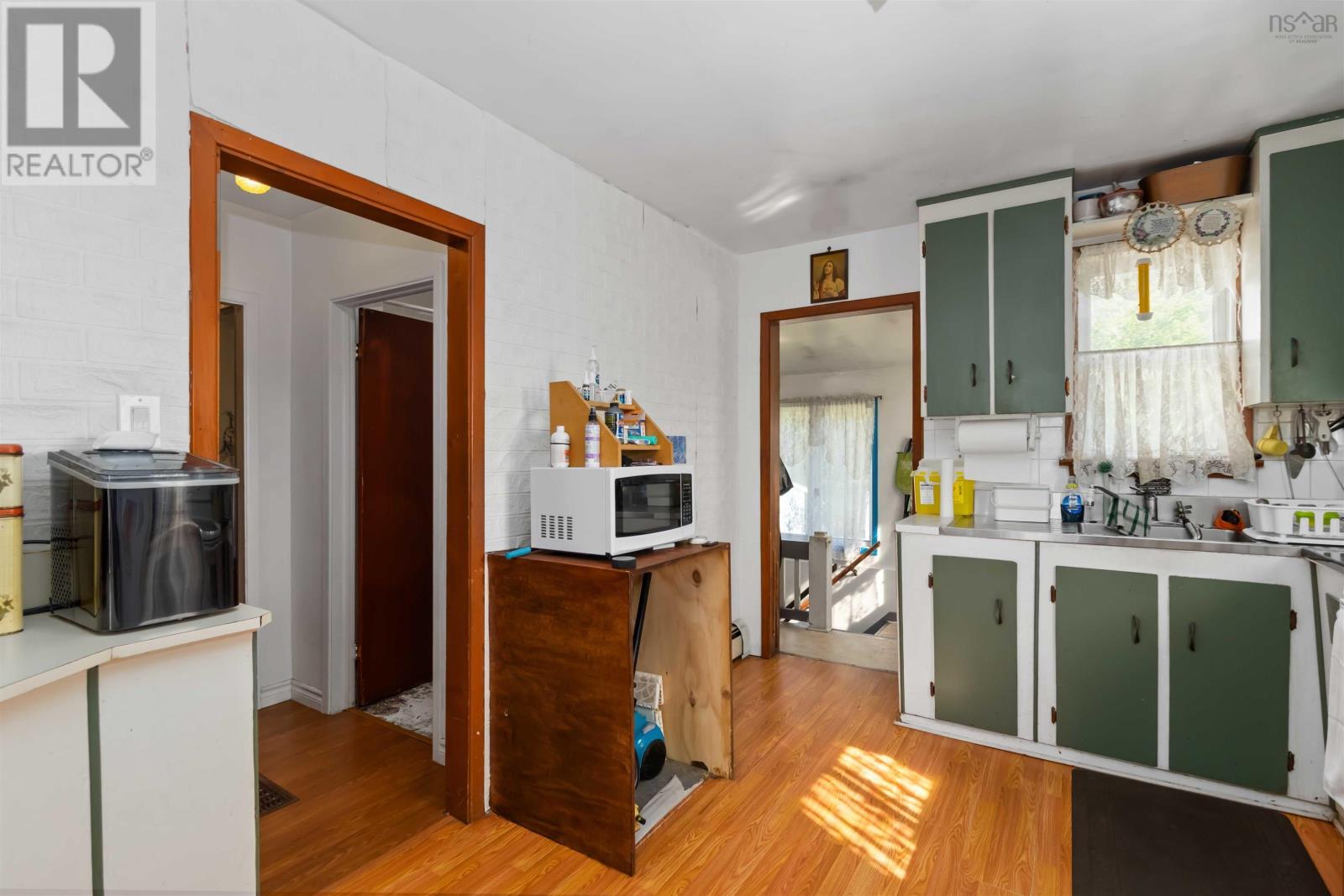 24 Levis Street, Halifax, Nova Scotia  B3R 1L9 - Photo 6 - 202603103