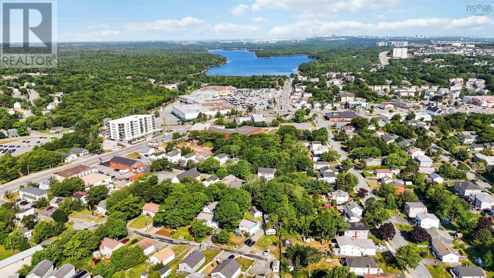 24 Levis Street, Halifax, Nova Scotia  B3R 1L9 - Photo 37 - 202603103