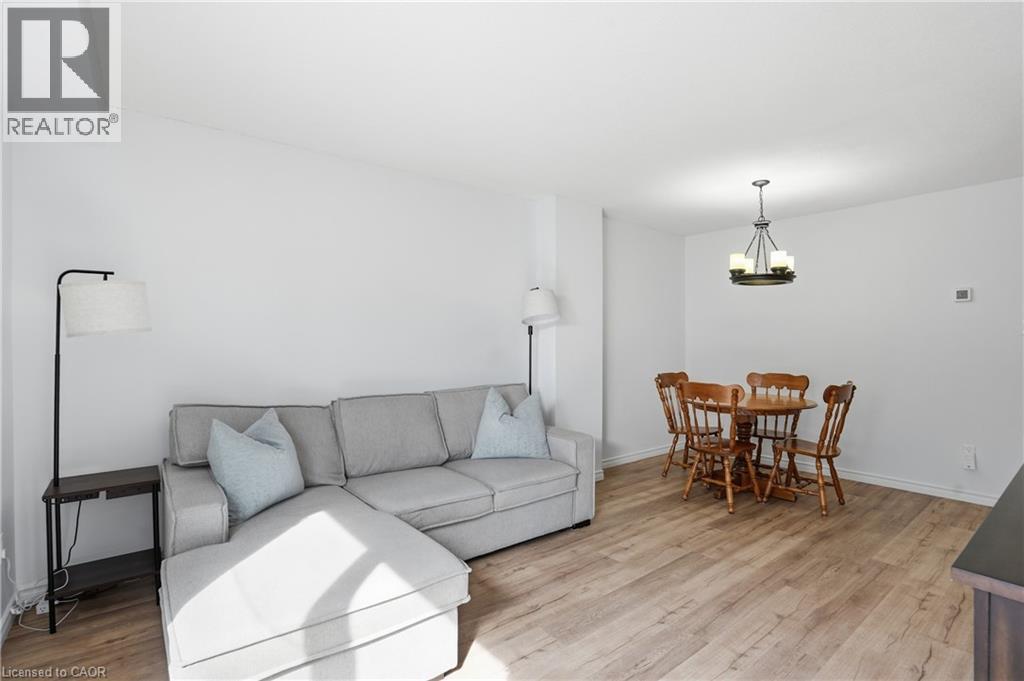 70 Gledhill Crescent, Hamilton, Ontario  L9C 6H4 - Photo 6 - 40811322