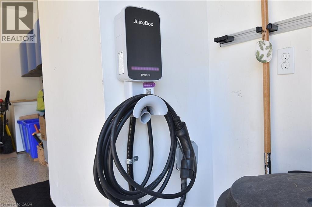 2 Novoco Drive, Hamilton, Ontario  L9C 7E7 - Photo 40 - 40811935