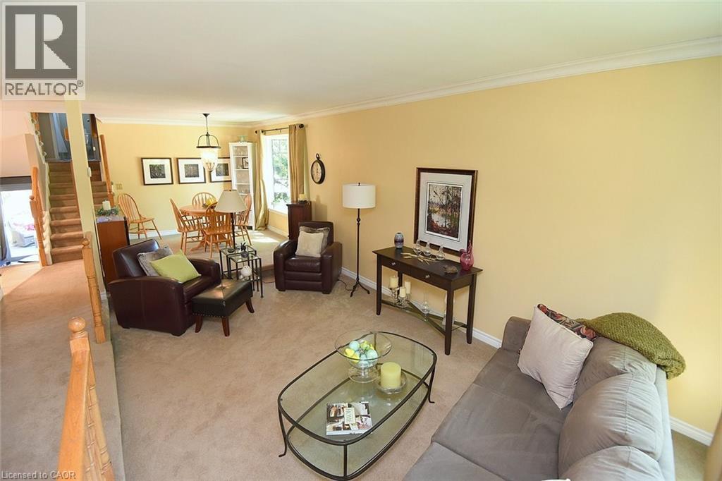 2 Novoco Drive, Hamilton, Ontario  L9C 7E7 - Photo 9 - 40811935