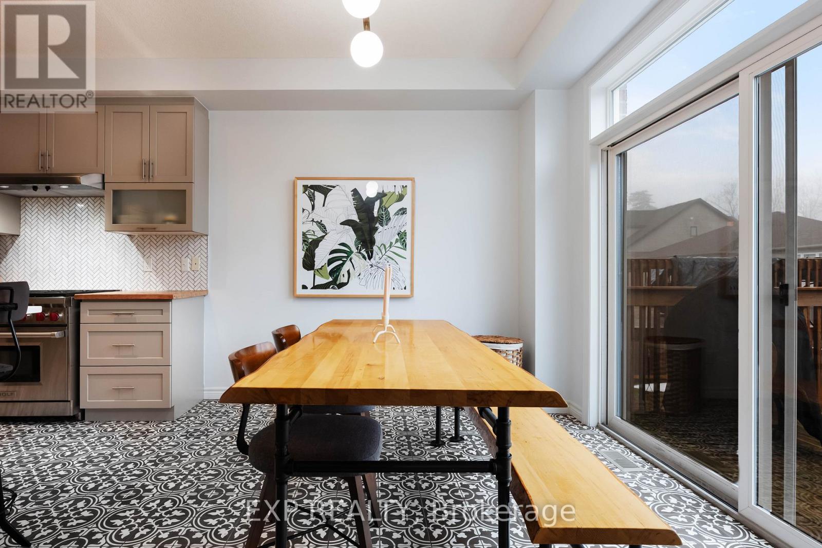 209 Drenters Court, Guelph/eramosa, Ontario  N0B 2K0 - Photo 19 - X12885752