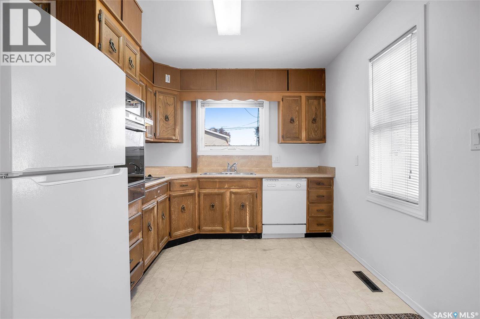 214 Q Avenue N, Saskatoon, Saskatchewan  S7L 2X6 - Photo 7 - SK030479