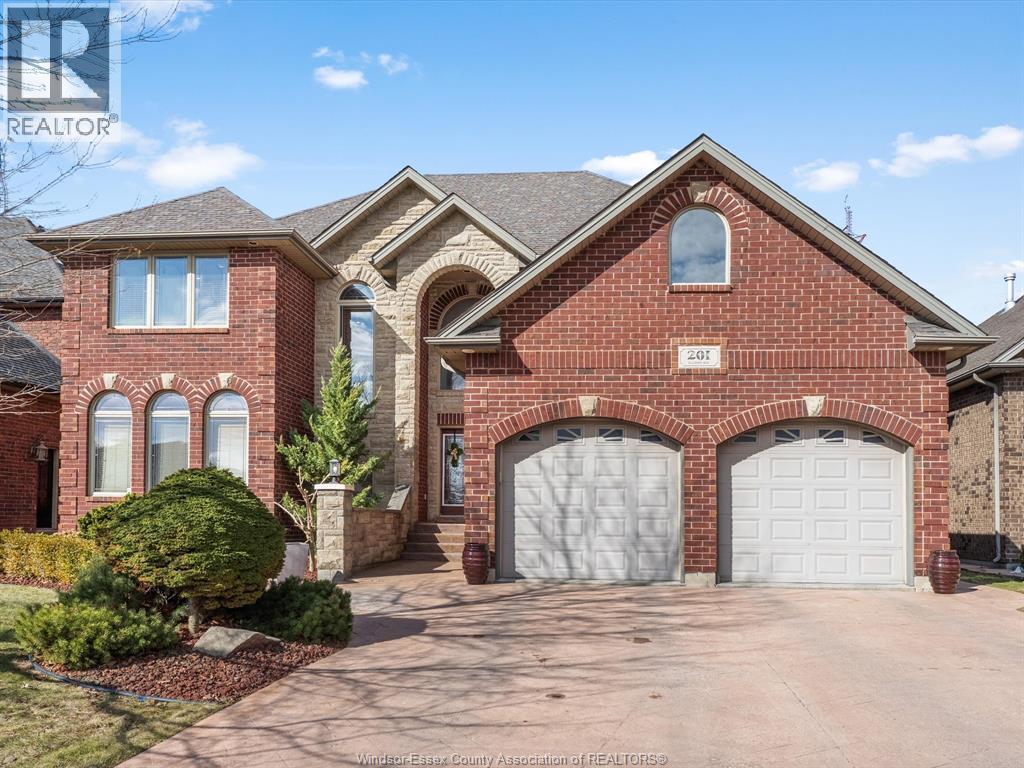 201 ELLISON, leamington, Ontario