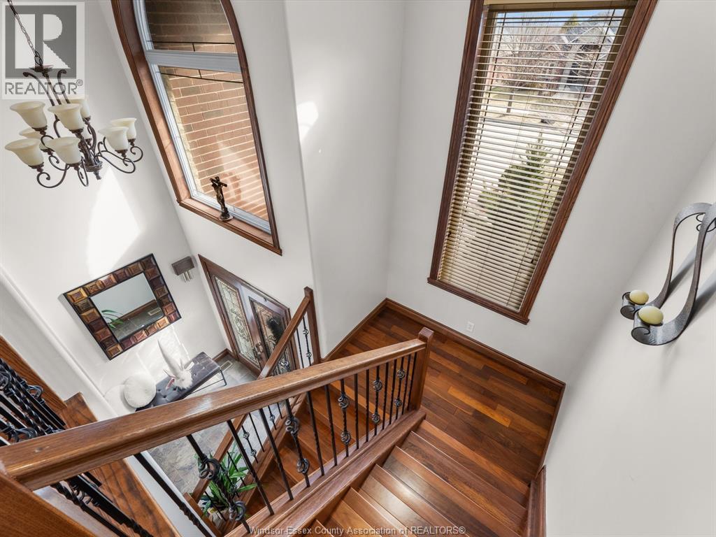 201 Ellison, Leamington, Ontario  N8H 5J2 - Photo 23 - 26005428