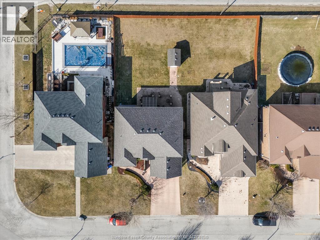 201 Ellison, Leamington, Ontario  N8H 5J2 - Photo 48 - 26005428