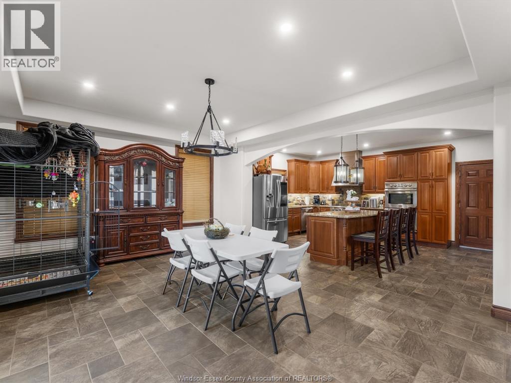 201 Ellison, Leamington, Ontario  N8H 5J2 - Photo 8 - 26005428