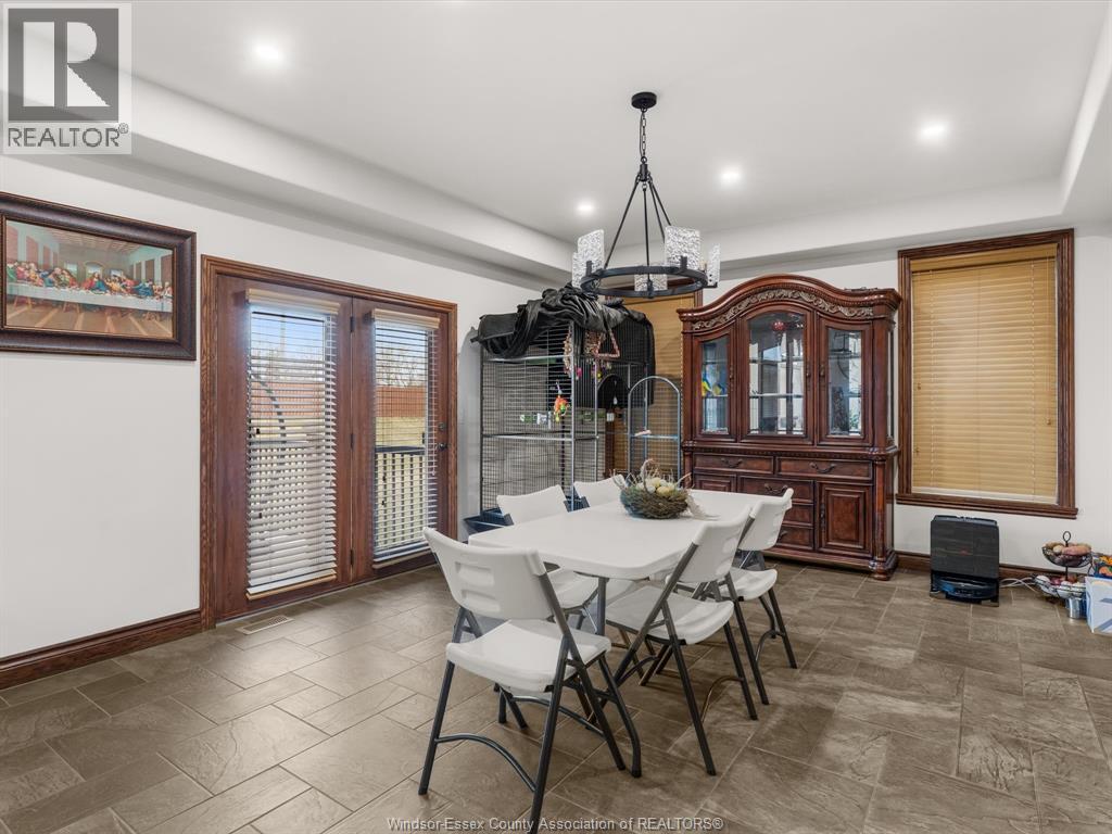 201 Ellison, Leamington, Ontario  N8H 5J2 - Photo 9 - 26005428