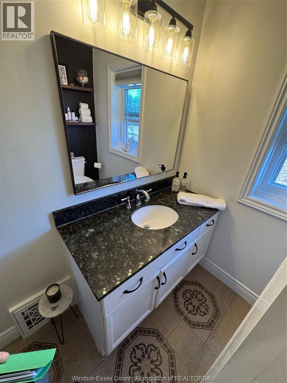 655-91 Giles, Windsor, Ontario  N9A 4E3 - Photo 17 - 26005426