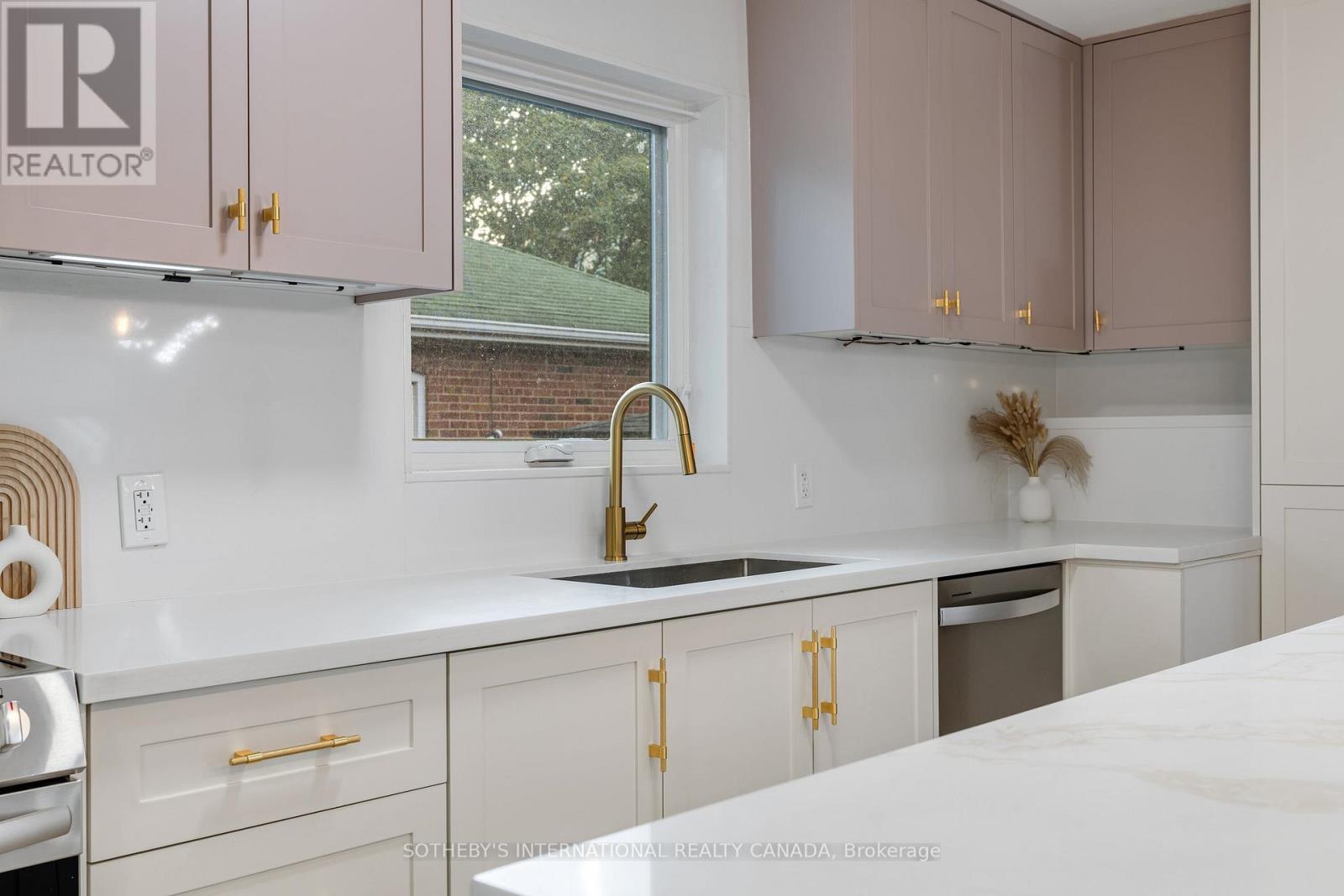 38 Vauxhall Drive, Toronto (Dorset Park), Ontario  M1P 1P7 - Photo 12 - E12798388