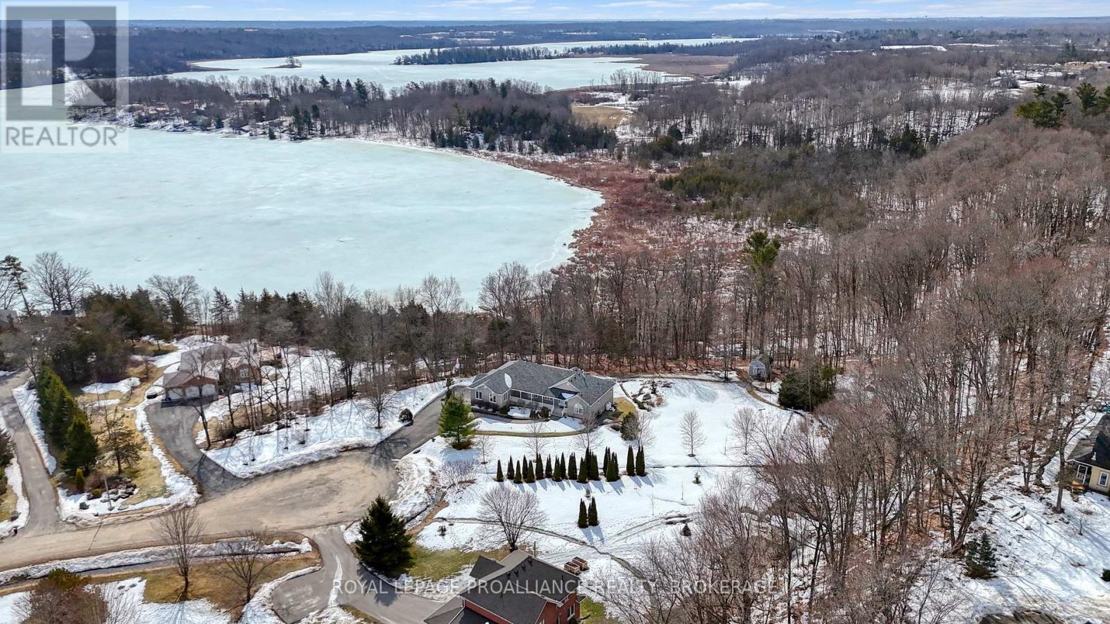 3953 Middle Woodland Drive, South Frontenac, Ontario  K0H 1X0 - Photo 41 - X12885932