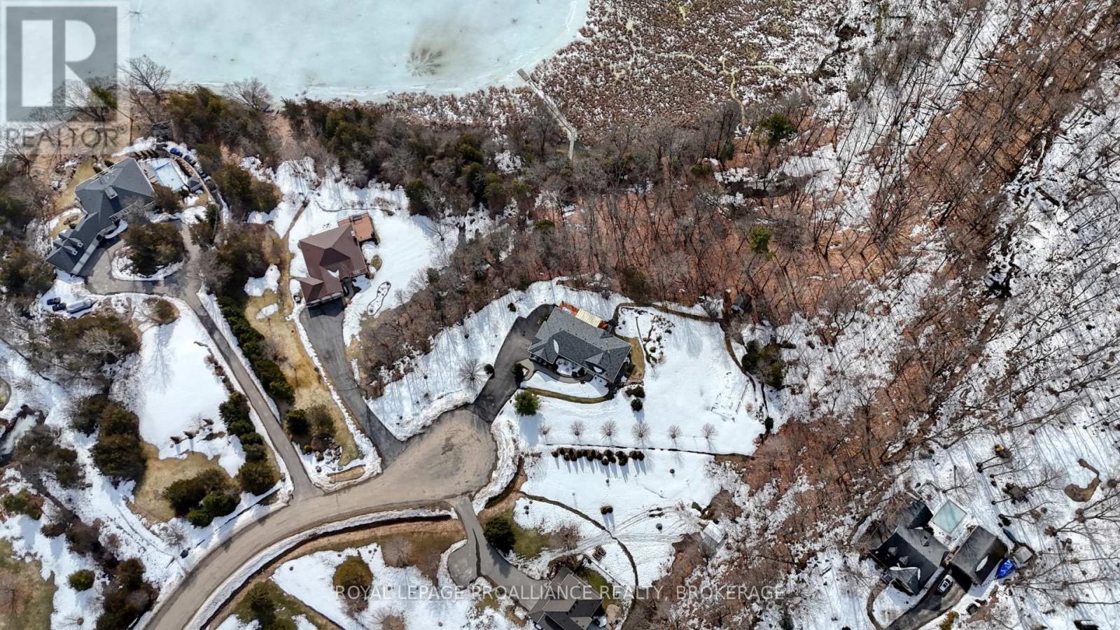 3953 Middle Woodland Drive, South Frontenac, Ontario  K0H 1X0 - Photo 49 - X12885932