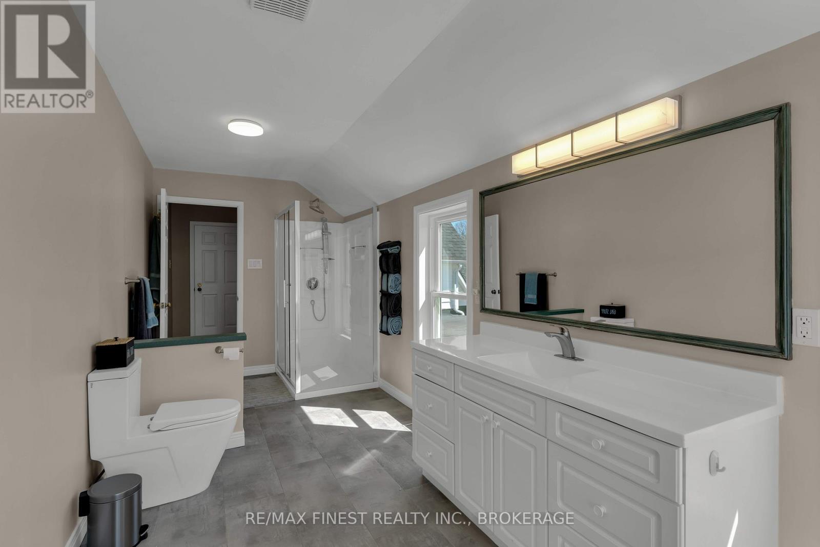 5002 Highway 2, Gananoque, Ontario  K7G 2V6 - Photo 30 - X12886088