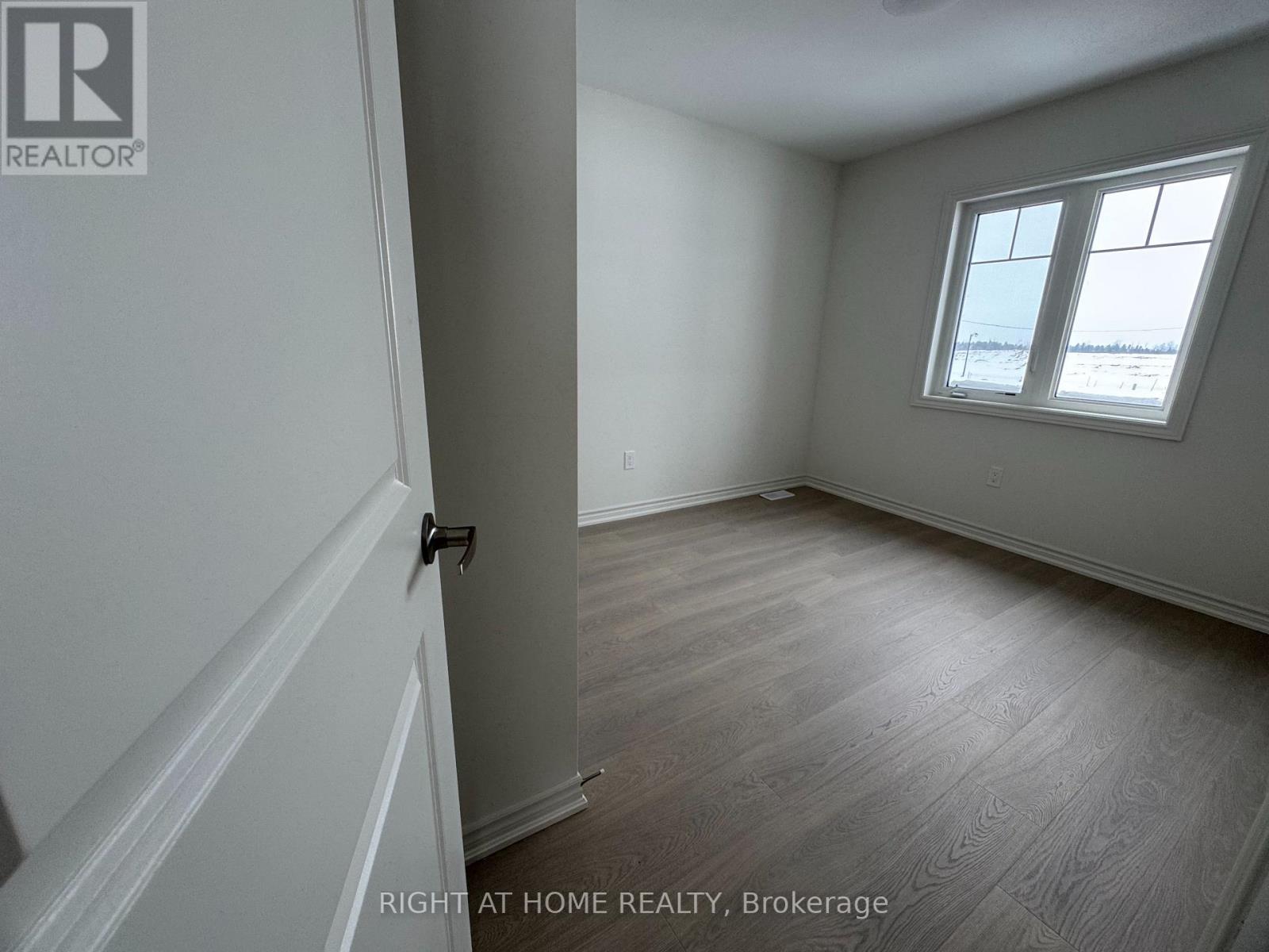 68 Sanderson Drive, Kawartha Lakes, Ontario  K9V 0S8 - Photo 37 - X12769522