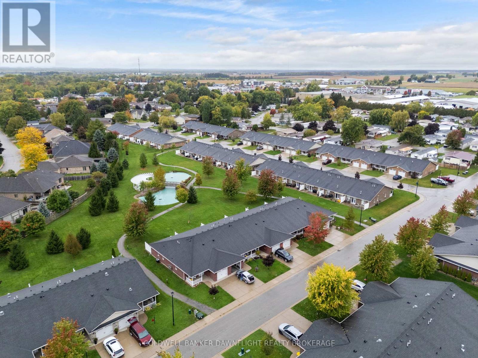 Photo 33 of 44 for 18 Devon Drive