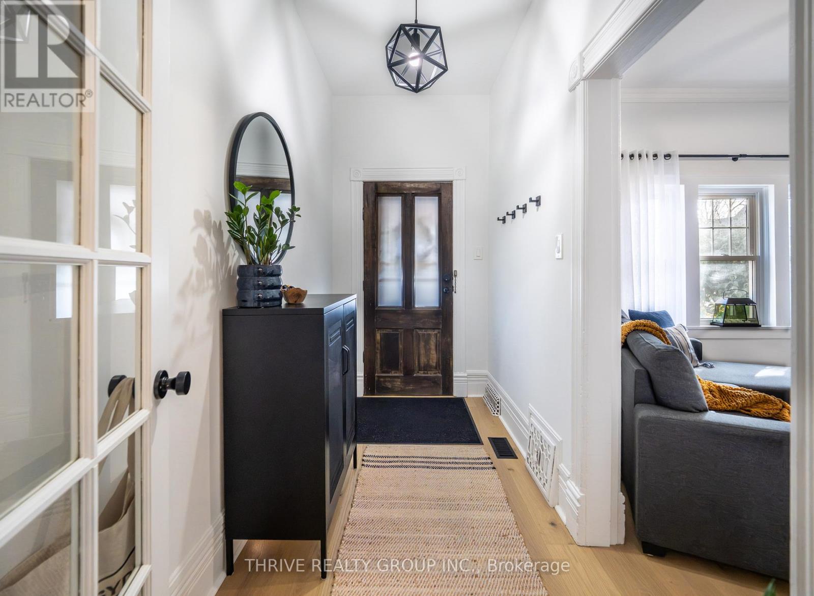 12 Arthur Street, London East, Ontario  N5Y 3B9 - Photo 5 - X12885946