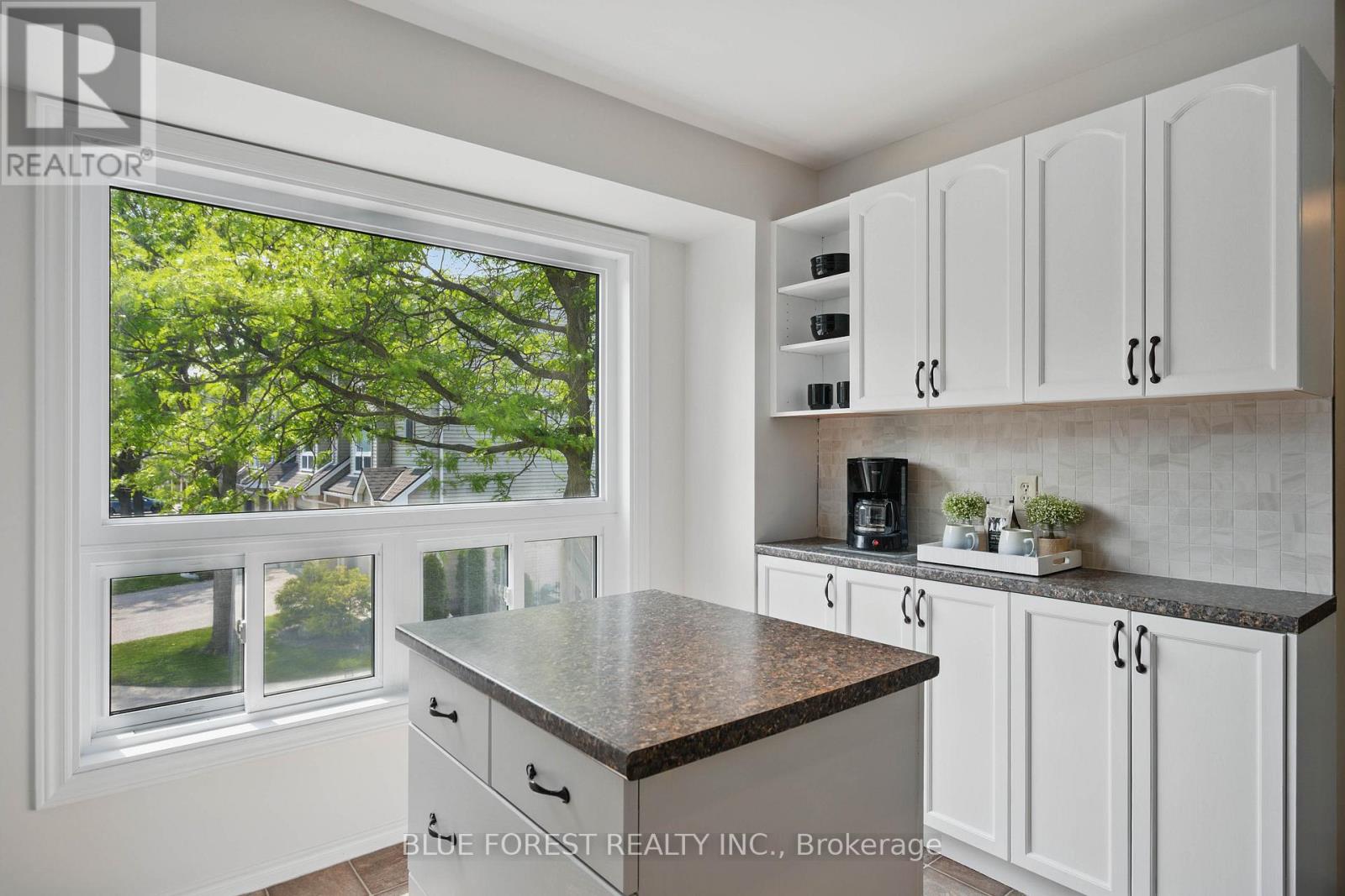 82 - 1990 Wavell Street, London East, Ontario  N5V 4N5 - Photo 15 - X12886130