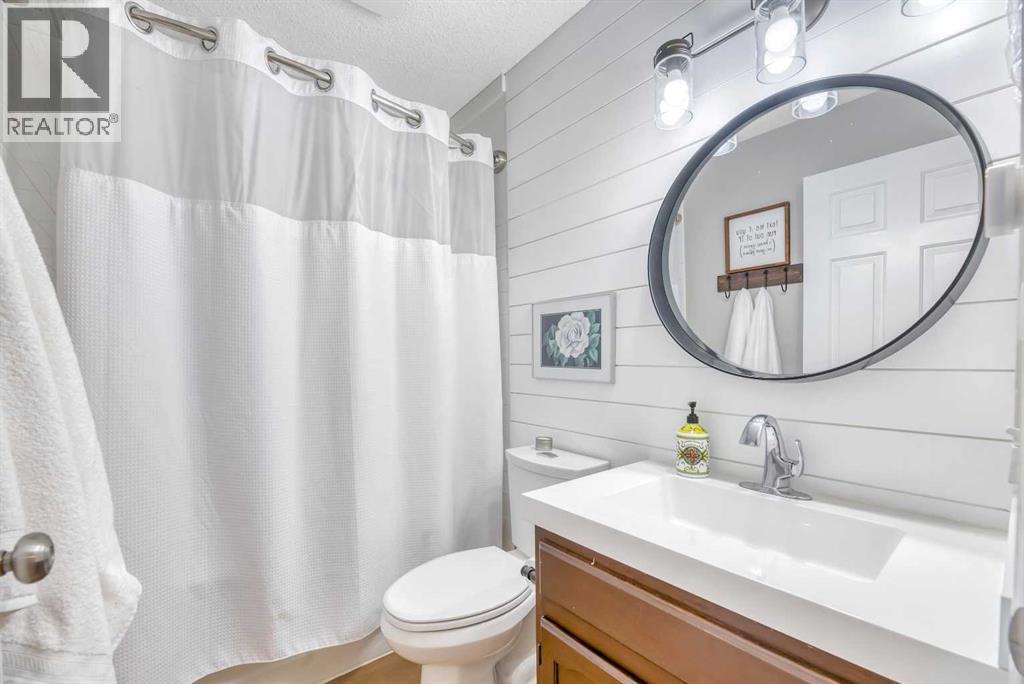 391 Scenic Glen Place Nw, Calgary, Alberta  T3L 1J5 - Photo 28 - A2285174