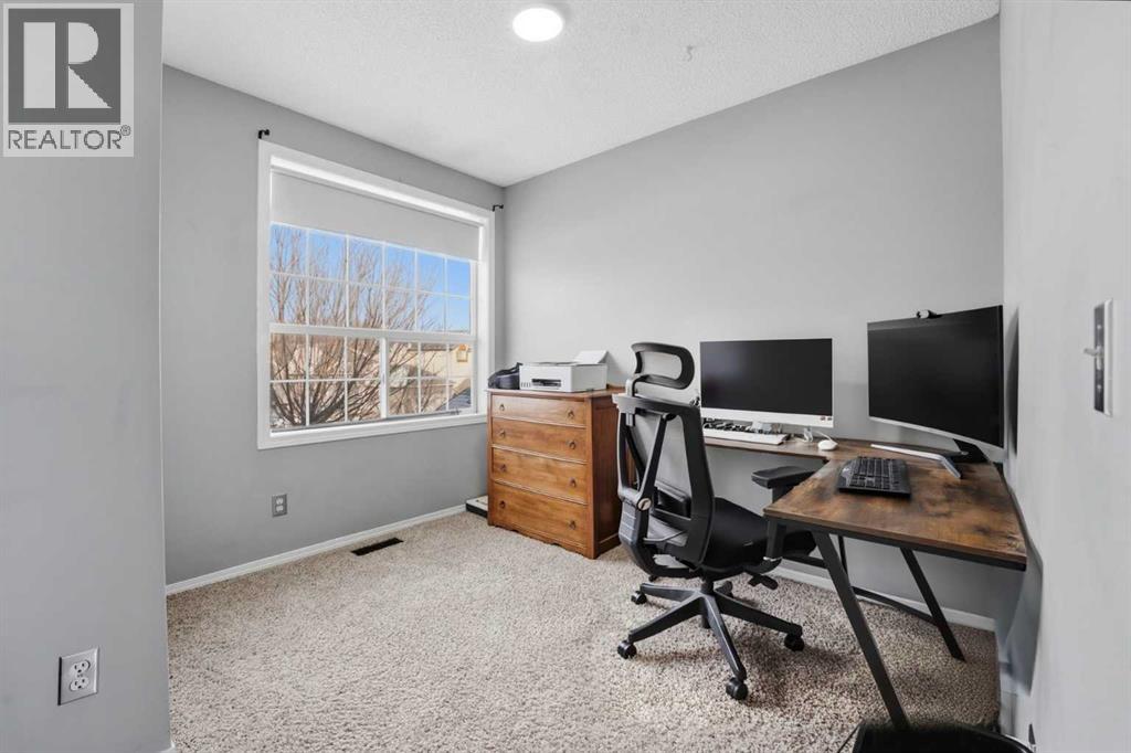 145 Harvest Glen Way Ne, Calgary, Alberta  T3K 4J4 - Photo 20 - A2293205