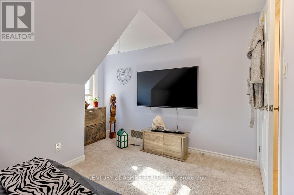 13314 60 Highway, North Algona Wilberforce, Ontario  K0J 1X0 - Photo 25 - X12886046