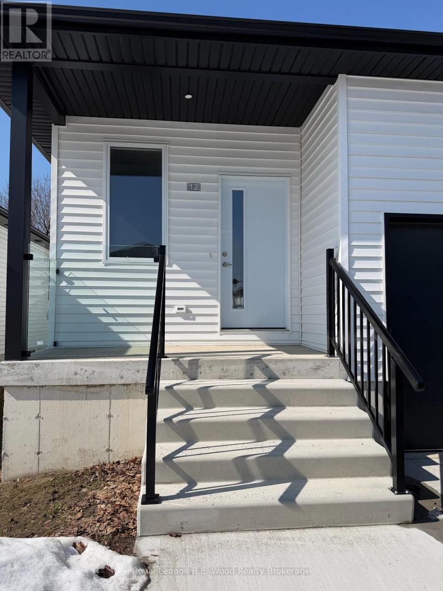 335 John Street S, Aylmer, Ontario  N5H 2C9 - Photo 2 - X12015003