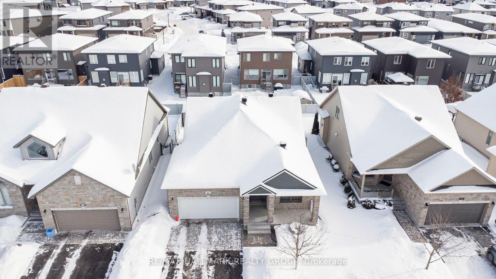 825 Platinum Street, Clarence-Rockland, Ontario  K4K 0J2 - Photo 4 - X12885910