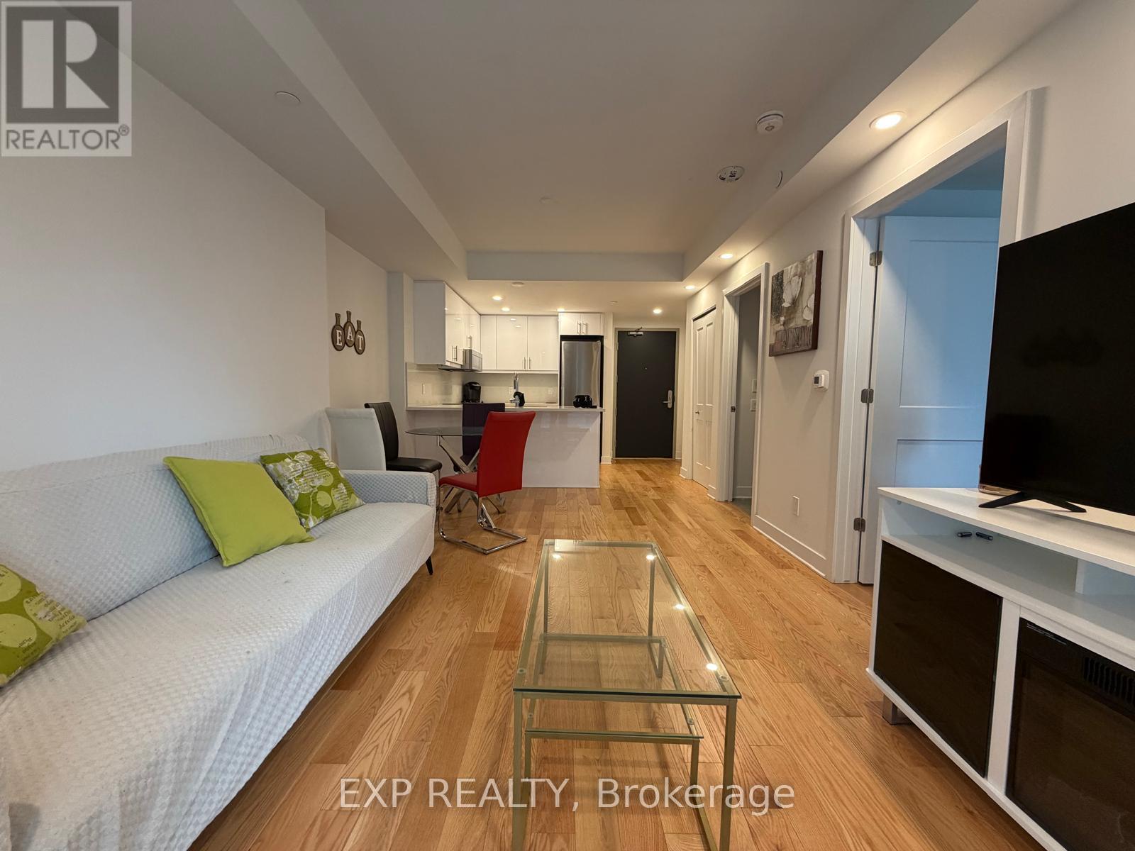 304 - 180 George Street, Ottawa, Ontario  K1N 0G8 - Photo 16 - X12885952