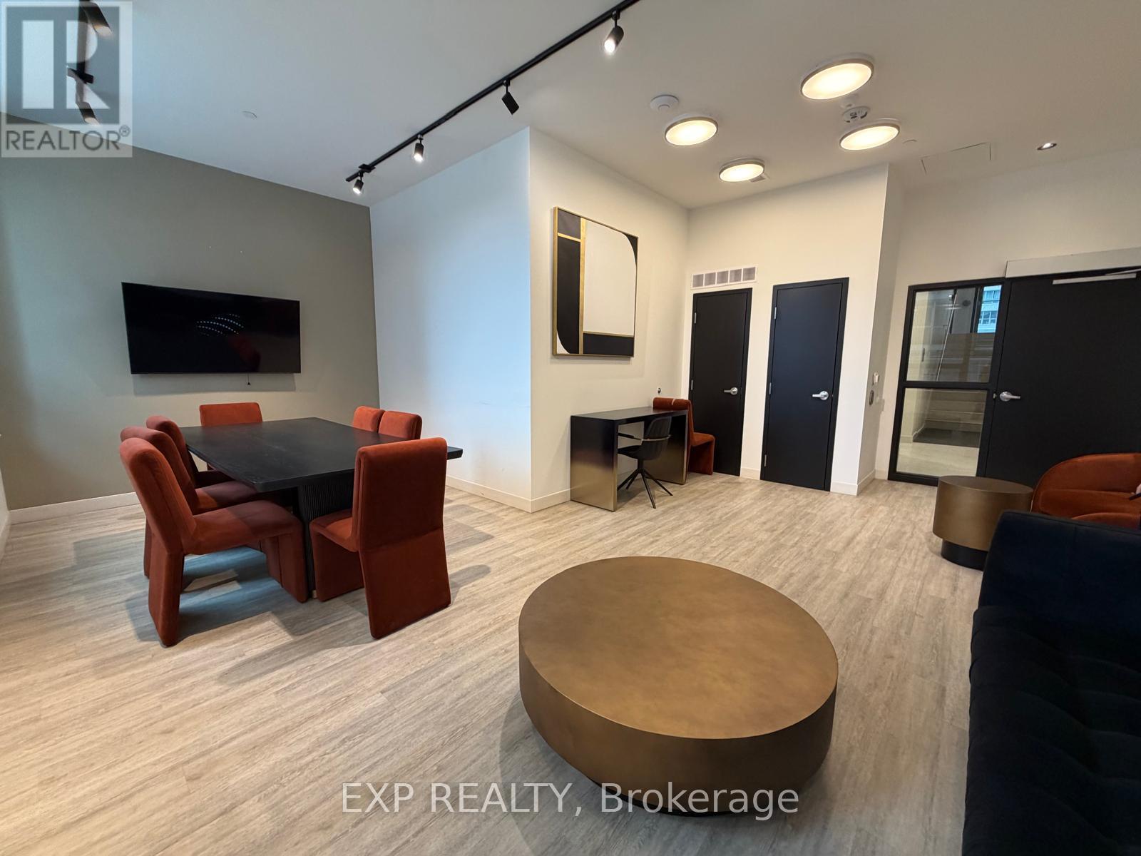 304 - 180 George Street, Ottawa, Ontario  K1N 0G8 - Photo 24 - X12885952