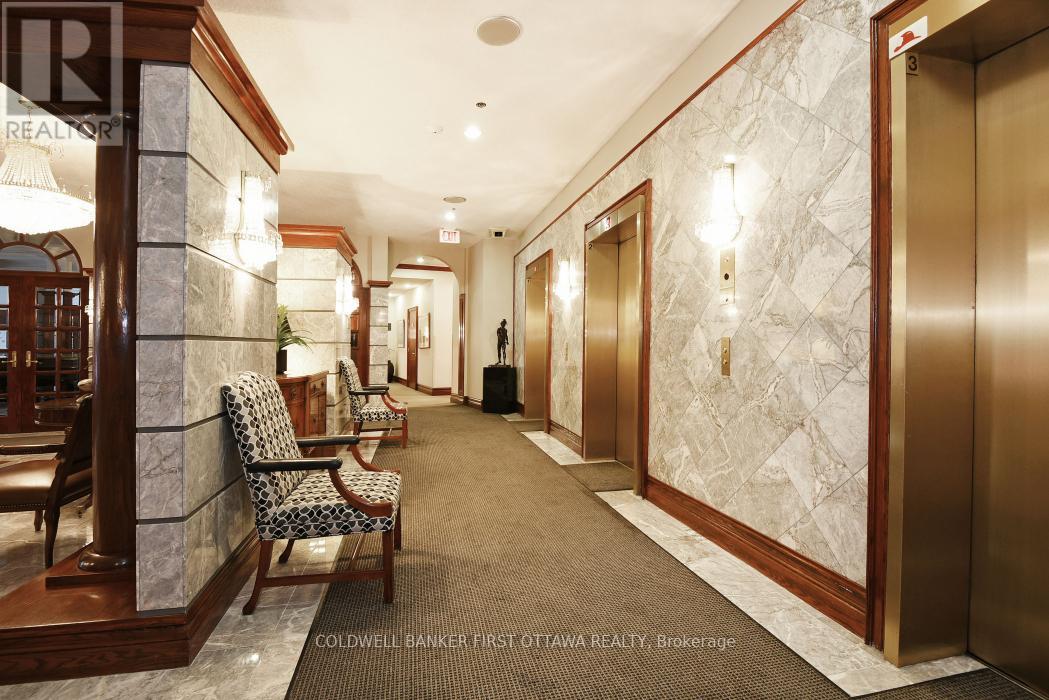 2702 - 1480 Riverside Drive, Ottawa, Ontario  K1G 5H2 - Photo 3 - X12886034