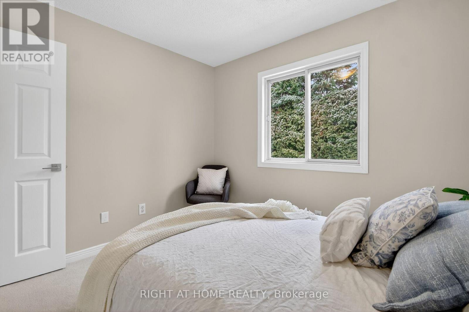 30 Randall James Drive, Ottawa, Ontario  K2S 1M4 - Photo 24 - X12886052