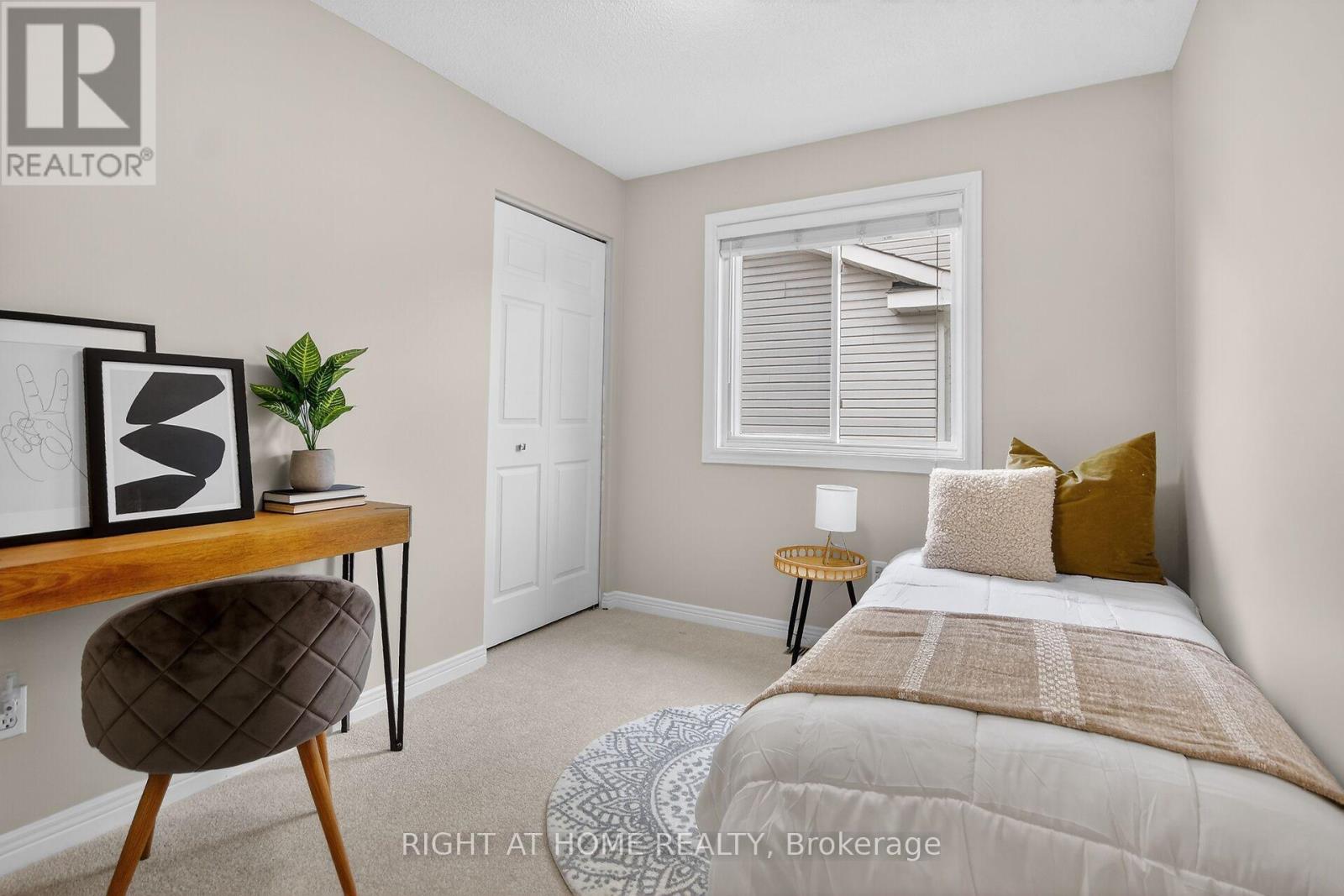 30 Randall James Drive, Ottawa, Ontario  K2S 1M4 - Photo 26 - X12886052