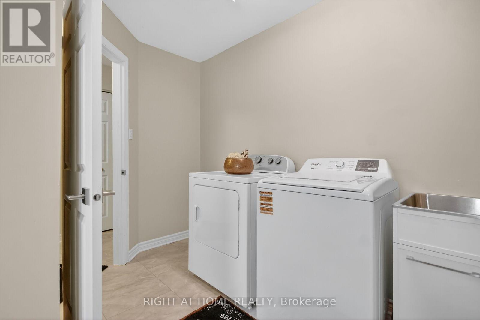 30 Randall James Drive, Ottawa, Ontario  K2S 1M4 - Photo 30 - X12886052