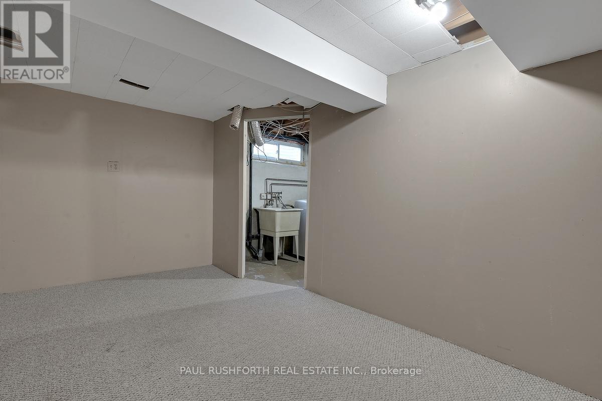 1107 Meadowlands Drive, Ottawa, Ontario  K2C 0K5 - Photo 40 - X12886108