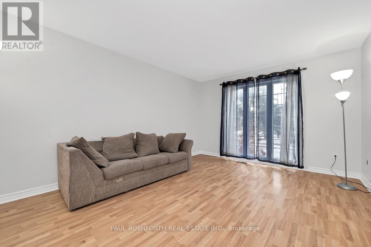 1107 Meadowlands Drive, Ottawa, Ontario  K2C 0K5 - Photo 5 - X12886108
