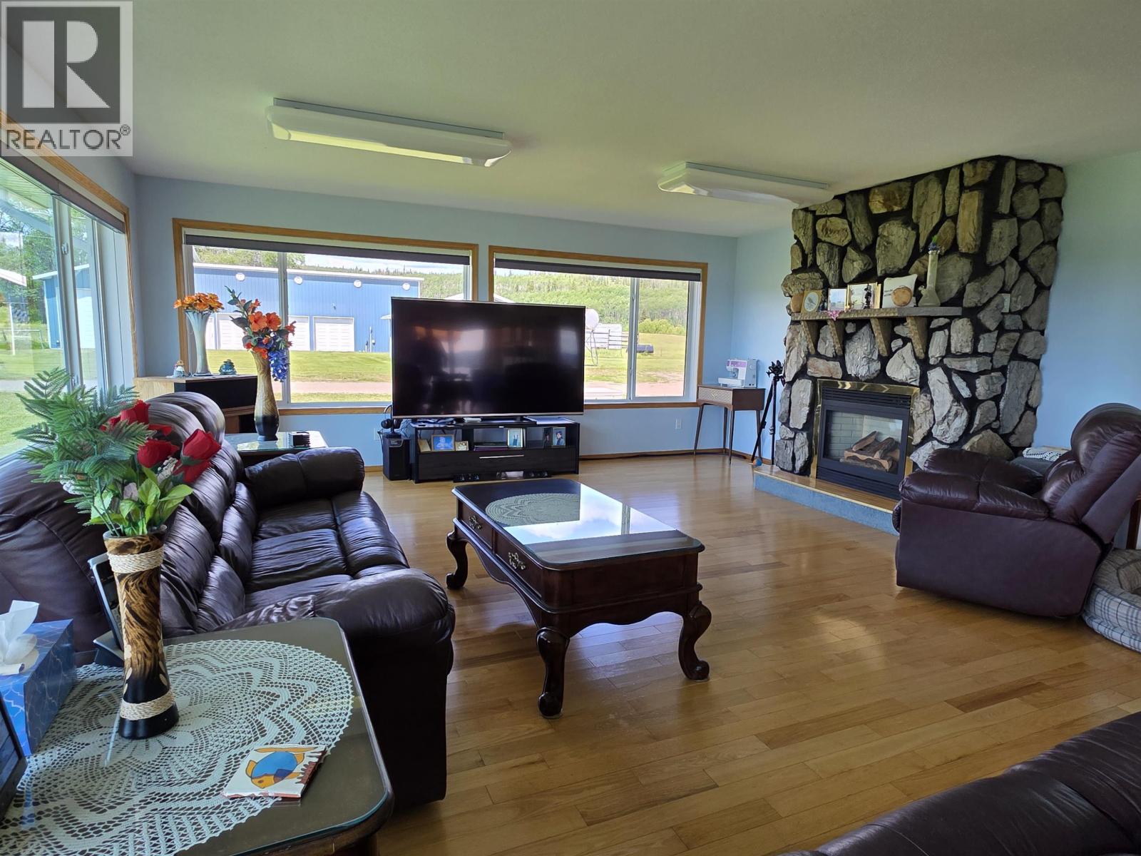 6219 Brown Road, Burns Lake, British Columbia  V0J 1E2 - Photo 9 - R3099899