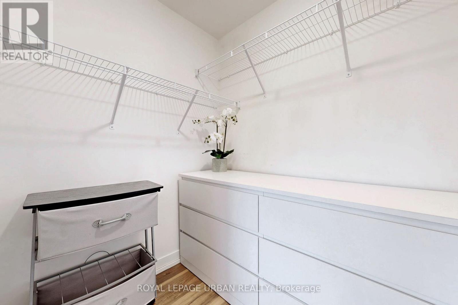 327 - 1401 O'connor Drive, Toronto (East York), Ontario  M4B 2V5 - Photo 27 - E12765832