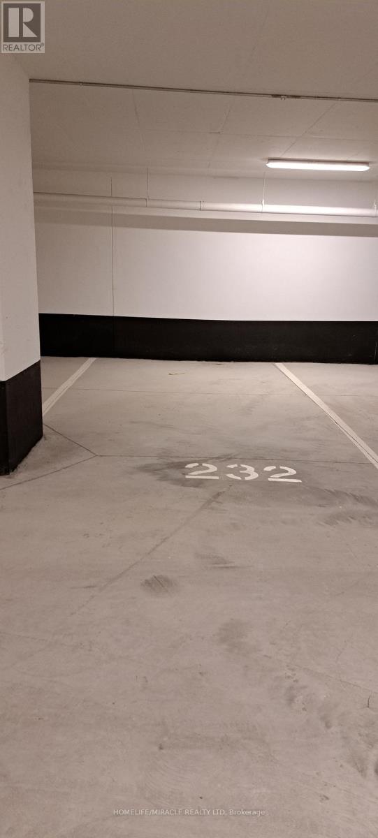 1321 - 86 Dundas Street E, Mississauga, Ontario  L5A 1W4 - Photo 15 - W12883746