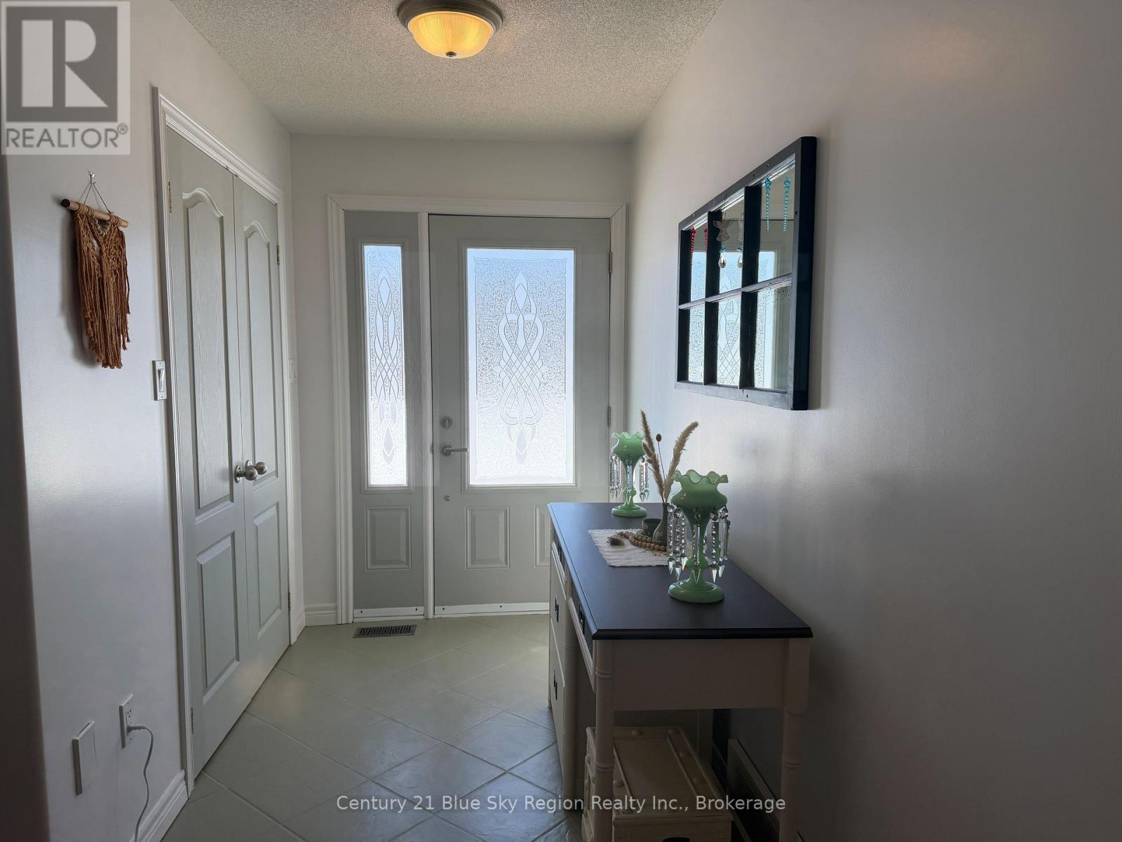 54 Sunset Cove Road, Callander, Ontario  P0H 1H0 - Photo 5 - X12885884