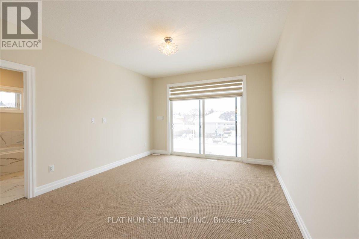 7 Edgeview Crescent, Middlesex Centre, Ontario  N0L 1R0 - Photo 26 - X12801312