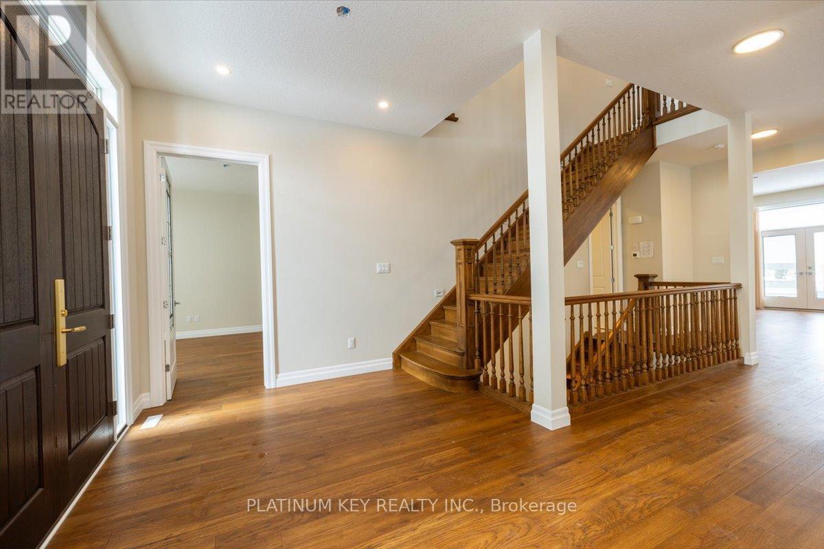 7 Edgeview Crescent, Middlesex Centre, Ontario  N0L 1R0 - Photo 5 - X12801312