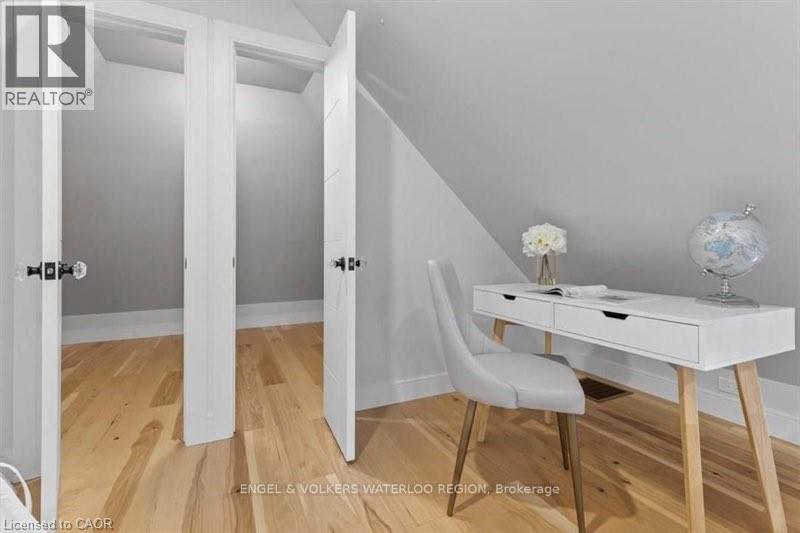 66 W William Street W, Waterloo, Ontario  N2L 1J7 - Photo 18 - 40812424