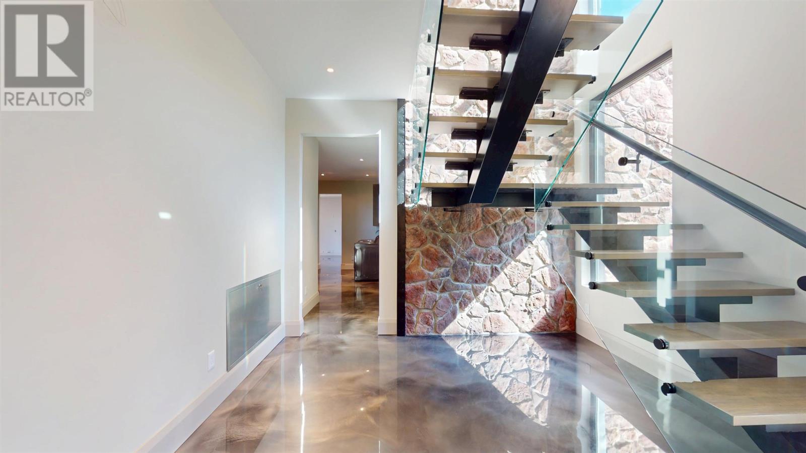 937 Sunnyside Beach Rd, Sault Ste. Marie, Ontario P6A 6K4 - Photo 28 - SM260411