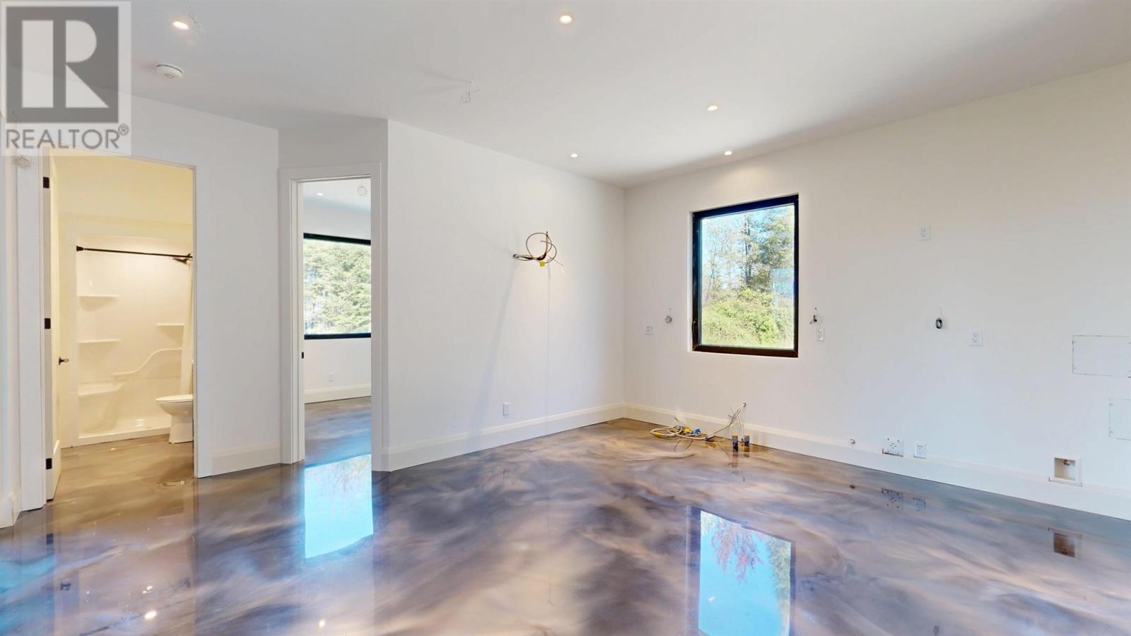 937 Sunnyside Beach Rd, Sault Ste. Marie, Ontario P6A 6K4 - Photo 31 - SM260411